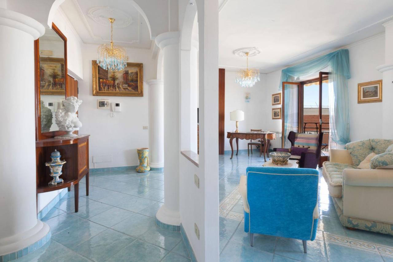 Amore Rentals - Appartamento Cielomare Sorrent Exterior foto