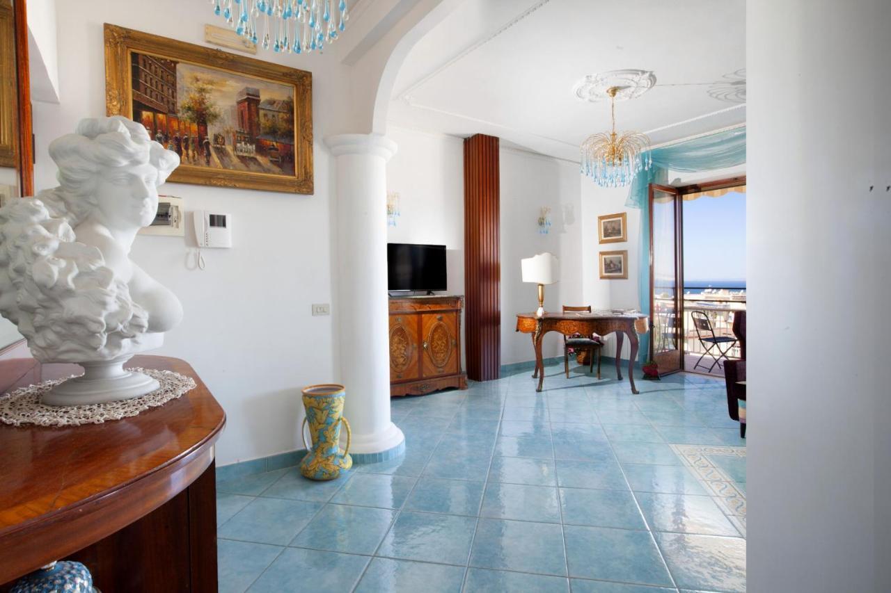Amore Rentals - Appartamento Cielomare Sorrent Exterior foto