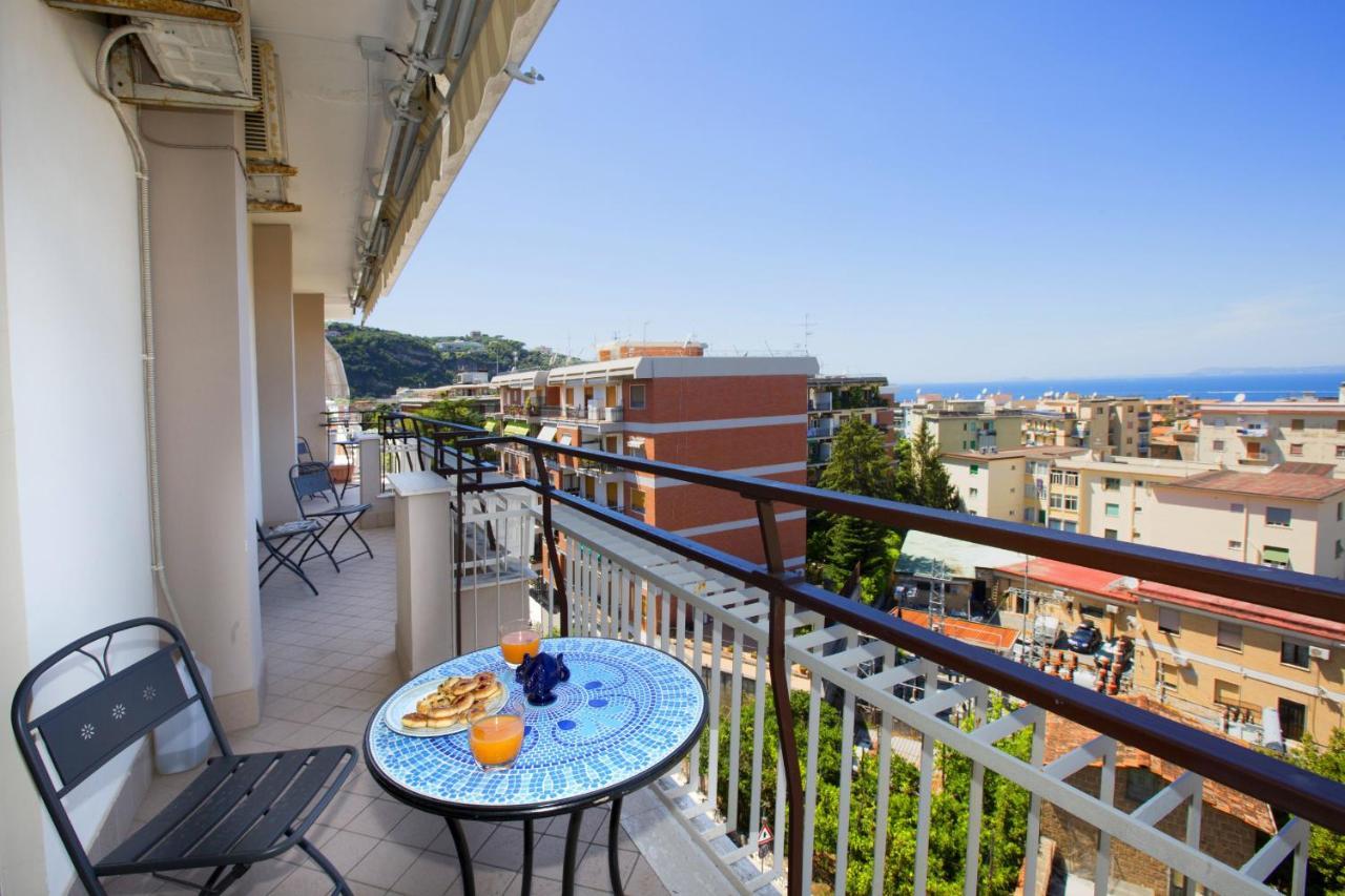 Amore Rentals - Appartamento Cielomare Sorrent Exterior foto
